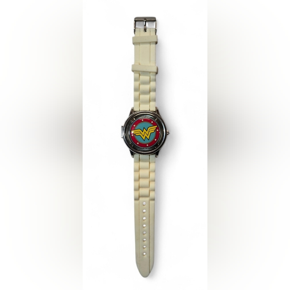 DC Comics Wonder Woman Watch with White Silicone Strap and Spinning Dial